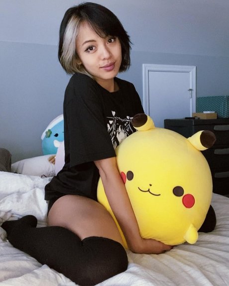 Chandradez nacktheit pornografische galerien