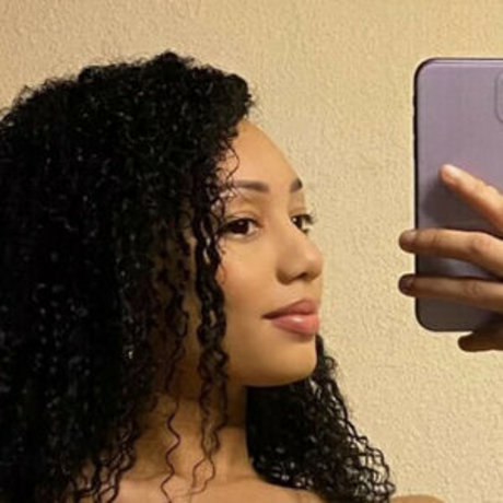 Daniellesummersxo porno schöne bild