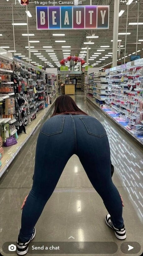 Regina Unite top xxx foto