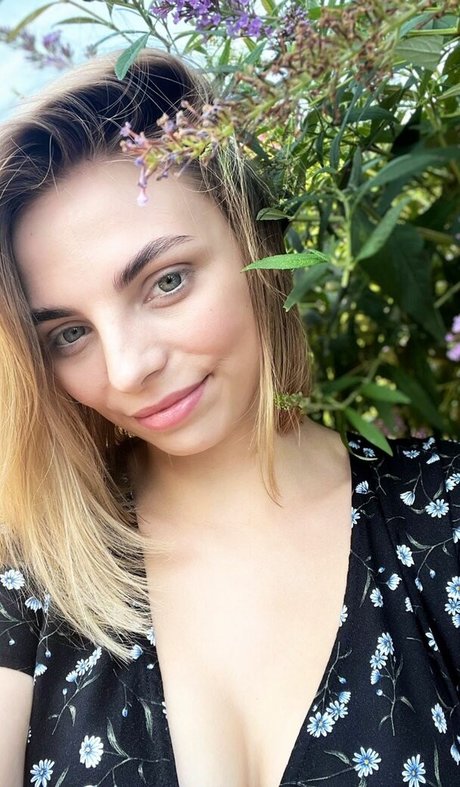 busya18plus hd erwachsene bild