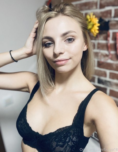 busya18plus pornostar top galerie