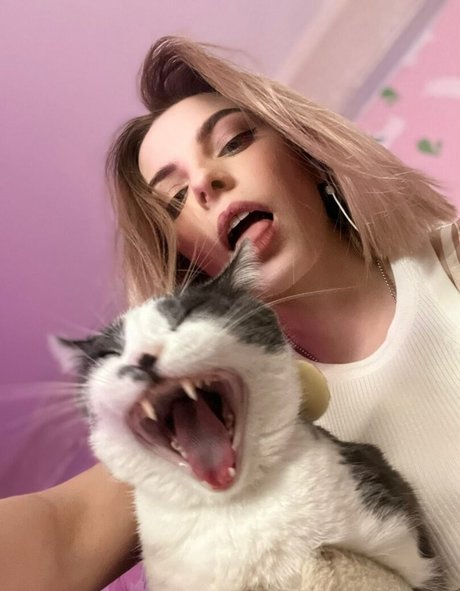 busya18plus exklusive hübsche bilder