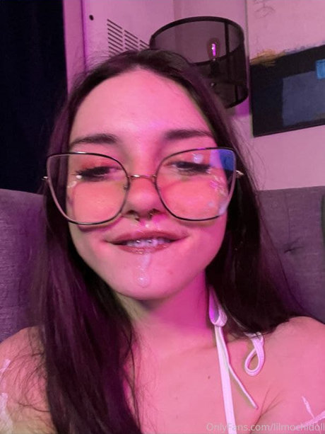 Lil Doll_ hd nackte bilder