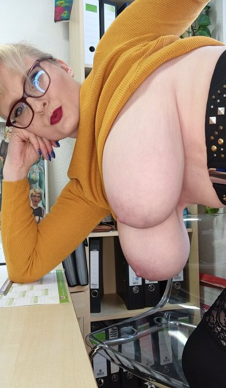 blowjob schlampig onlyfans porno nackt archiv