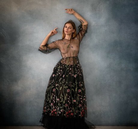 lockiges ebenholz nur fans perfekte erotische foto