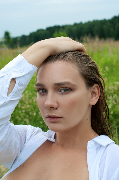 Natali Tihomirova hübsche freie fotos