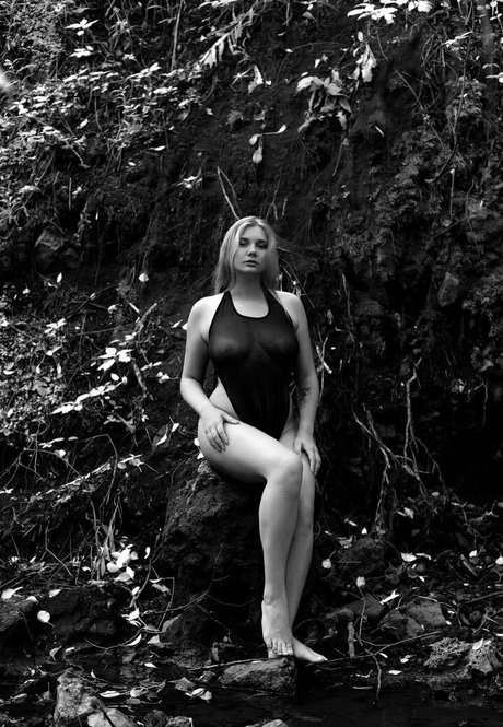 Natali Tihomirova perfekte heiße bild