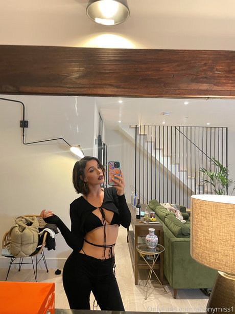 anonymiss1 beste heiße bild