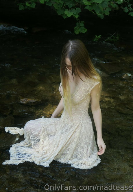 madtease model bild