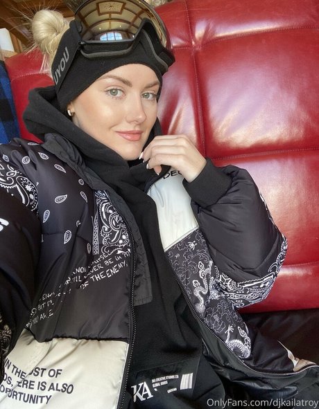 Djkailatroy kunst erotische bilder