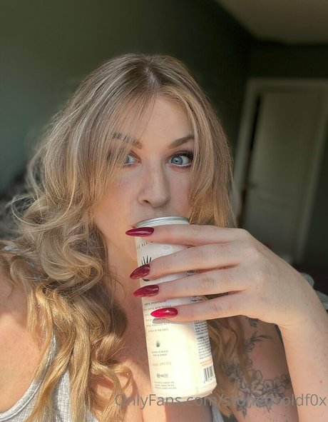 stonedcoldf0x freie nackten bild