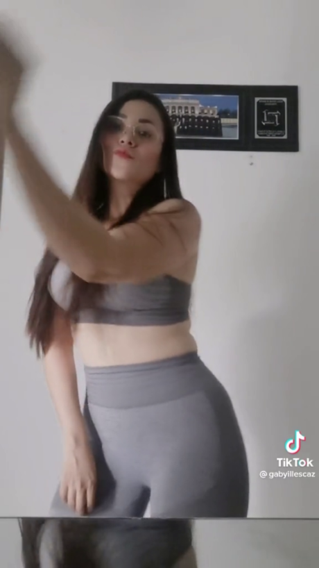 Gaby Illescas model freie bild