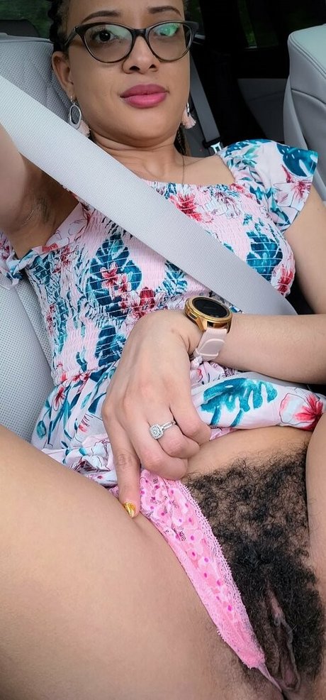 hairy peachess heiße perfekte bilder