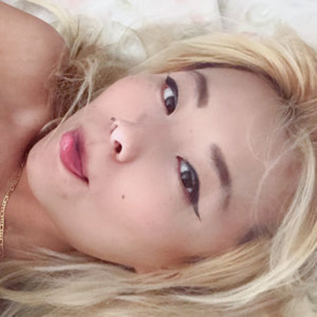 Raina Huang porno beste archiv