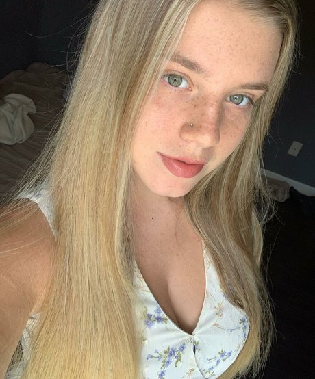 Haley Z top akt archiv