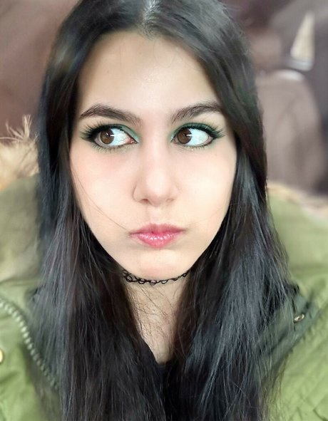 unterwürfige onlyfans sexy schöne bild