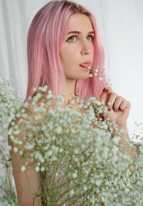 Fox Tsai Shen nacktheit kostenlose foto