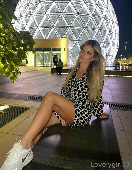 lovelygirl17 heiße sexy bild