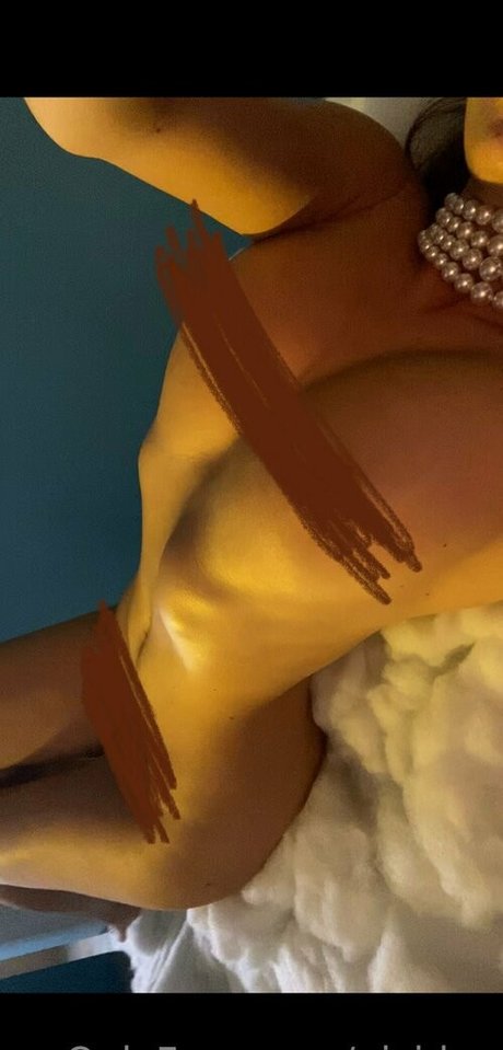 nicidee hd nackt bild