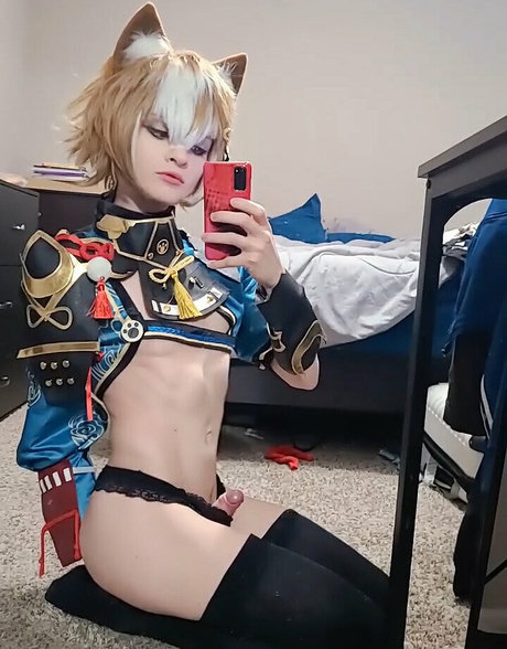 Trappy chan heiße schöne foto