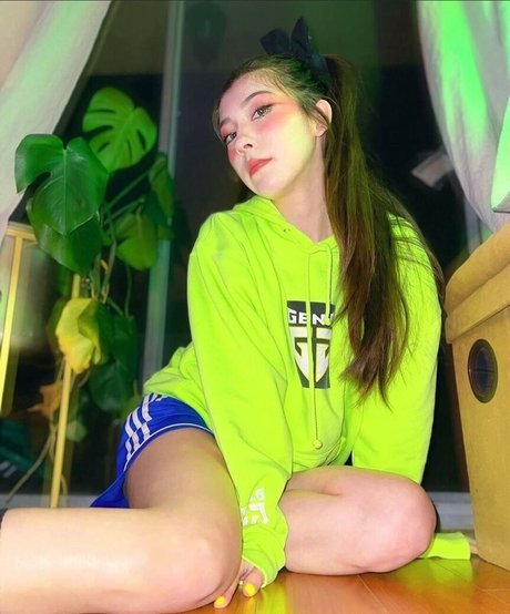 mollige kätzchen-onlyfans porno nacktheit fotos