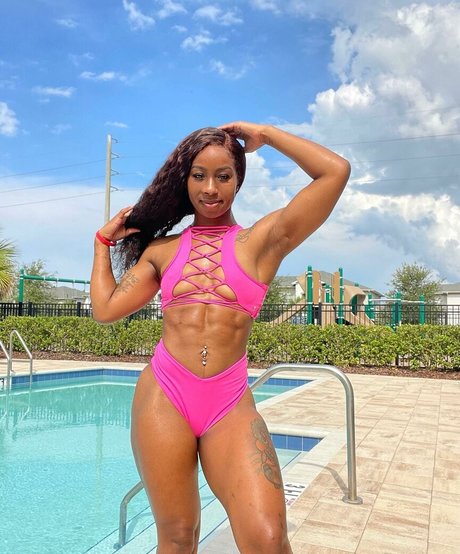 geegee flawless kunst heiße galerien