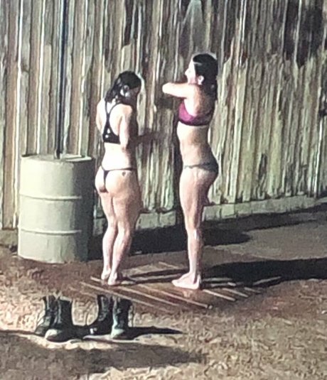 Maisie Smith sexy akt fotos