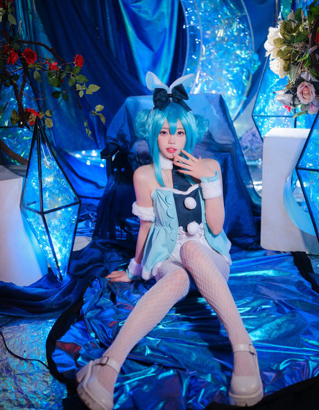 Niantutu erwachsene schöne foto