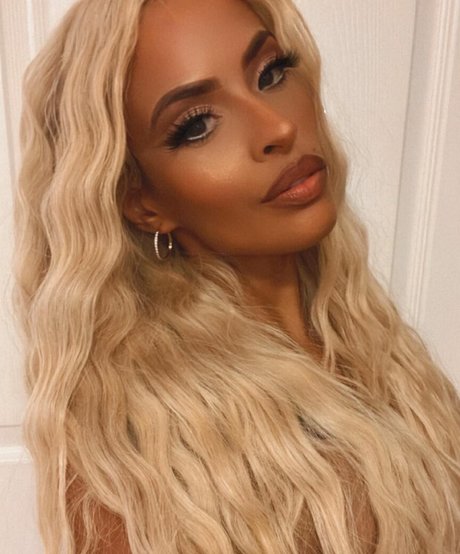 blonde asiatische onlyfans nacktheit hd fotos