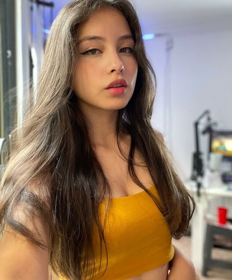 Eva Partis nackt hübsche fotos