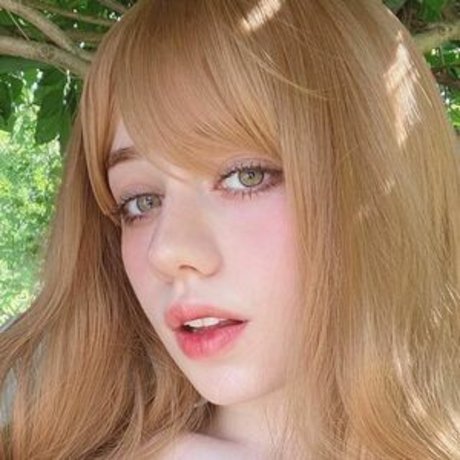 asiatische prinzessin onlyfans erotische exklusive galerie