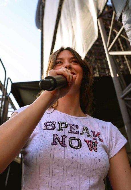 Gracie Abrams xxx sex foto