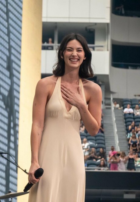 Gracie Abrams akt pornostar archiv