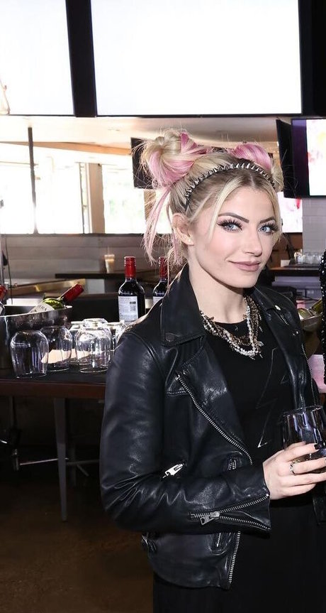 asiatische nackte onlyfans perfekte porno foto