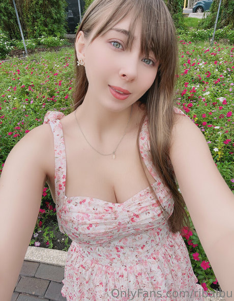 ribaibu perfekte heiße bild