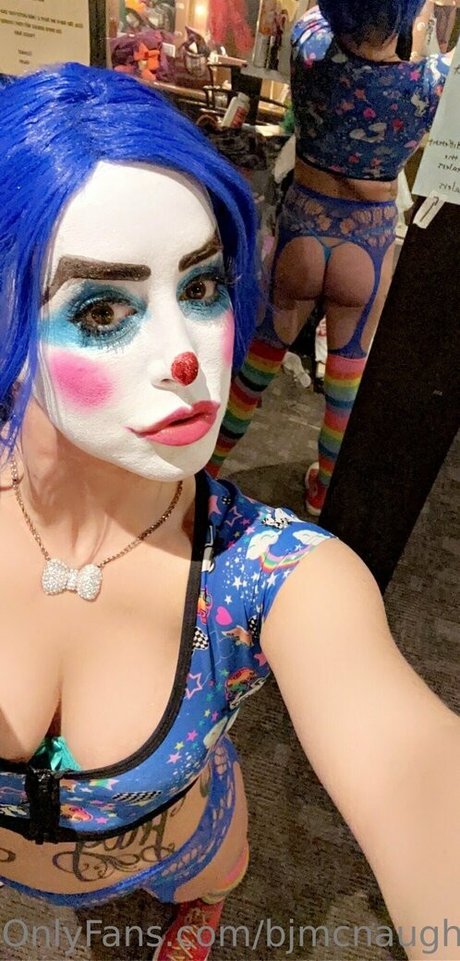 bjmcnaughty perfekte galerien