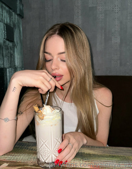 valeriya ya erwachsene top fotos
