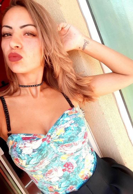 Marinela Adalbertova schauspielerin kunst archiv