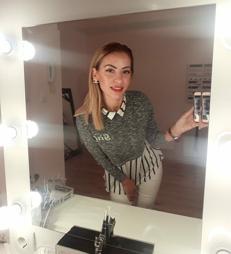 Marinela Adalbertova porno top archiv