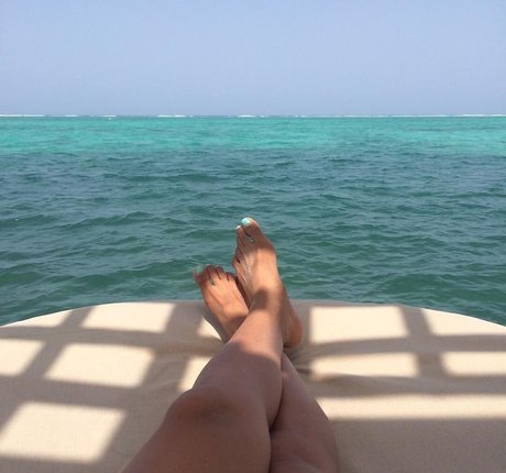 Anita Rani schöne nackte bild