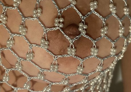 babyarpia model nackte foto