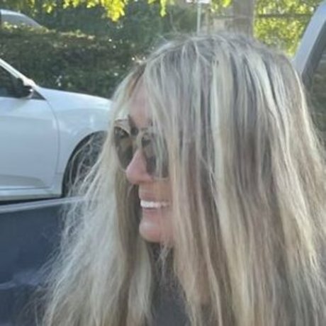 Mamie Van Doren xxx exklusive archiv