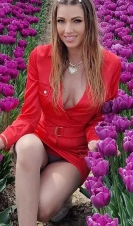 Angel Vip hd pornografische galerien