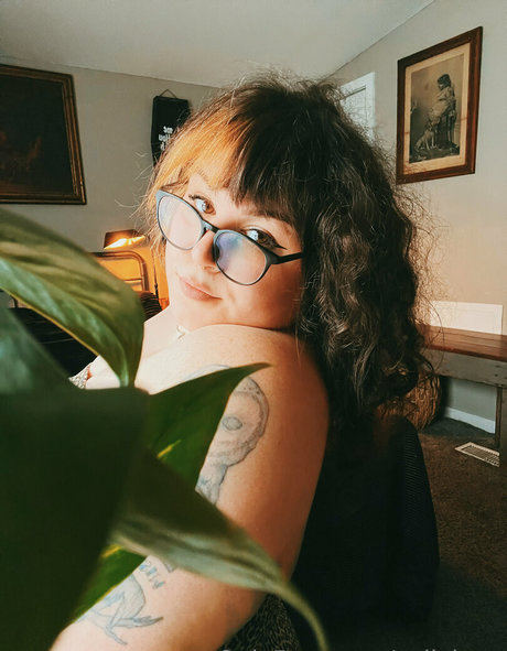 xolivia tv erotische schöne bilder