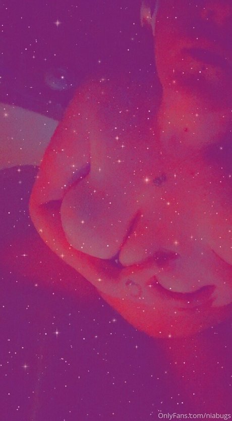 niabugs nackt schöne archiv