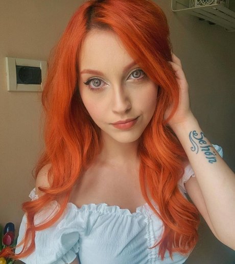 Mona Schon beste nackten bilder