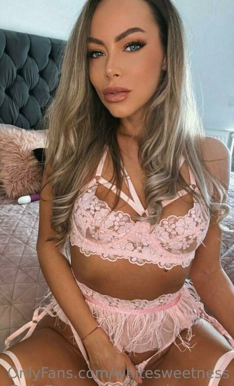whitesweetness hübsche nackten fotos