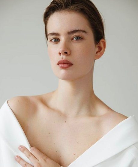 Benthe Ten Broek erotische kostenlose archiv