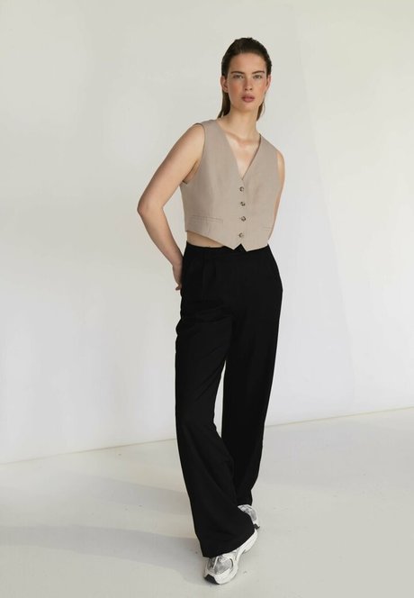 Benthe Ten Broek porno kunst bilder