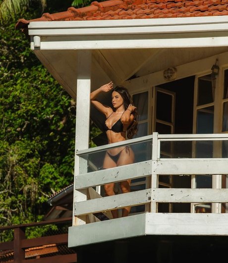 Thay Lupi beste sexy foto